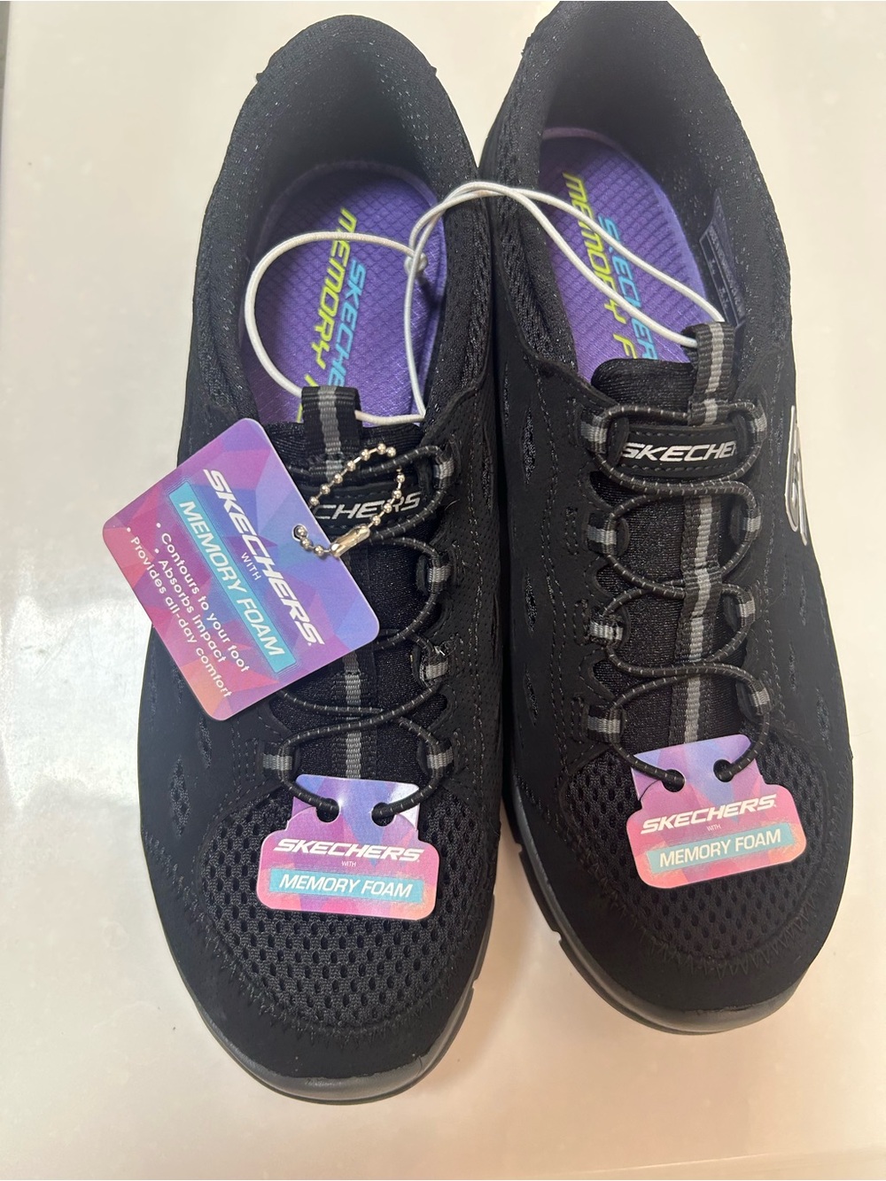 Skechers GRATIS STROLLING slip on leather/mesh sneakers NWT! Womens size 6.5